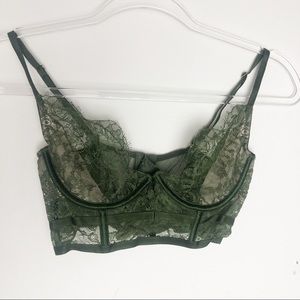Victoria’s Secret Lace Bra 32A
